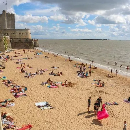 Centre - Meuble Tourisme Classe 3 Etoiles Apartman *