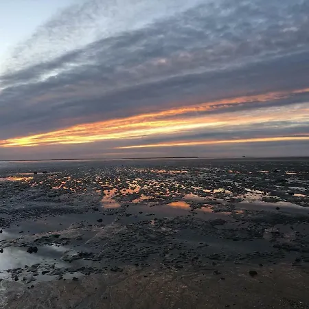 Centre - Meuble Tourisme Classe 3 Etoiles Apartment *