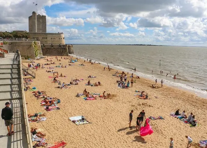 Centre - Meuble Tourisme Classe 3 Etoiles Daire *